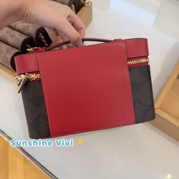 NWT Coach Cosmetic Case In Maxi Signature Canvas CCI84 Walnut/True Red - Picture 3 of 6